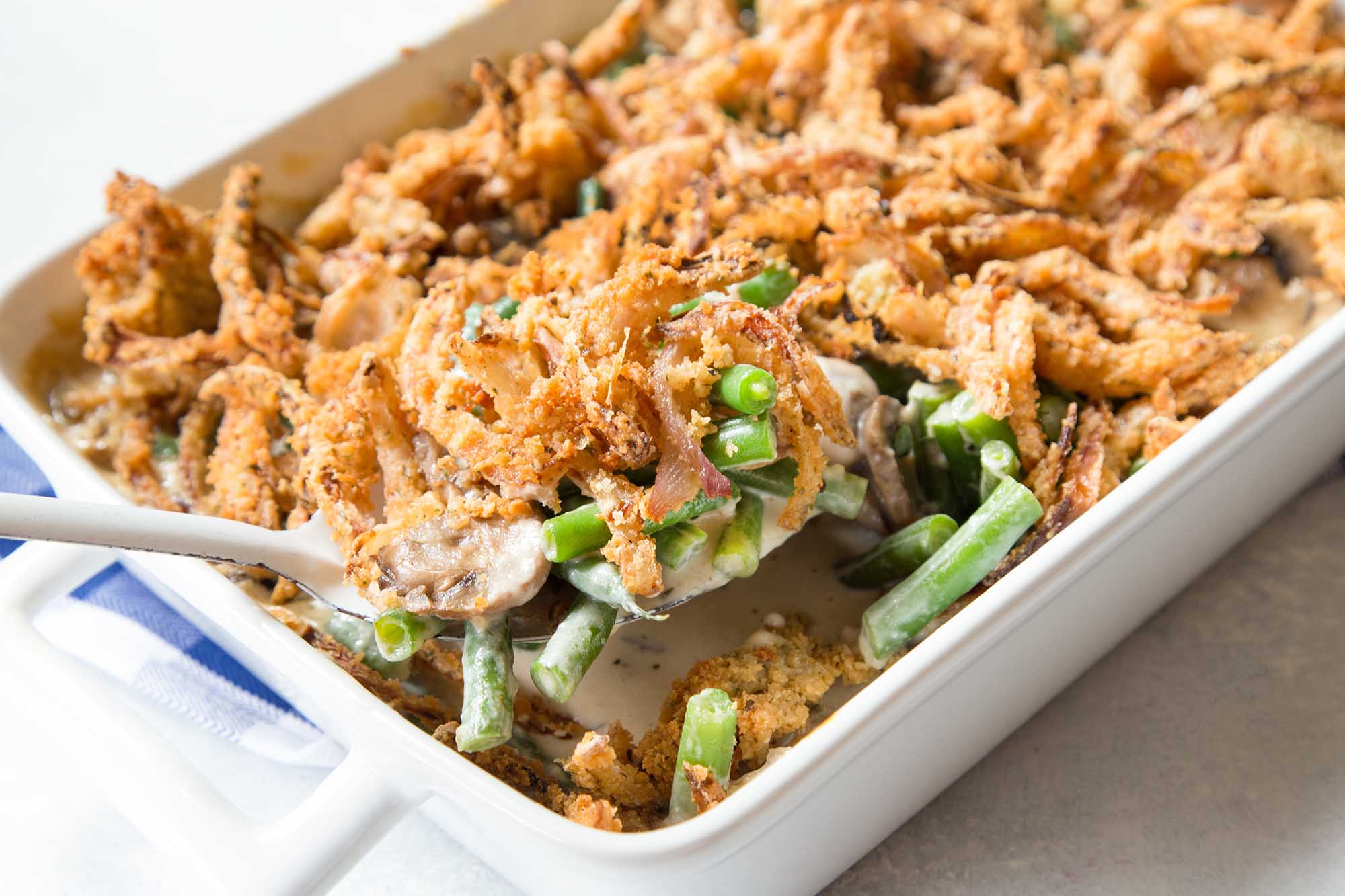 🍝 Say “Yay” Or “Nay” to These Comfort Foods, And We’ll Reveal What Type of Soul You Have Green bean casserole