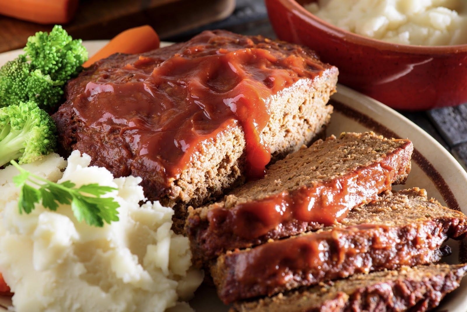 If You’ve Eaten 13/25 of These Foods, You’re Definitely Old-Fashioned Meatloaf