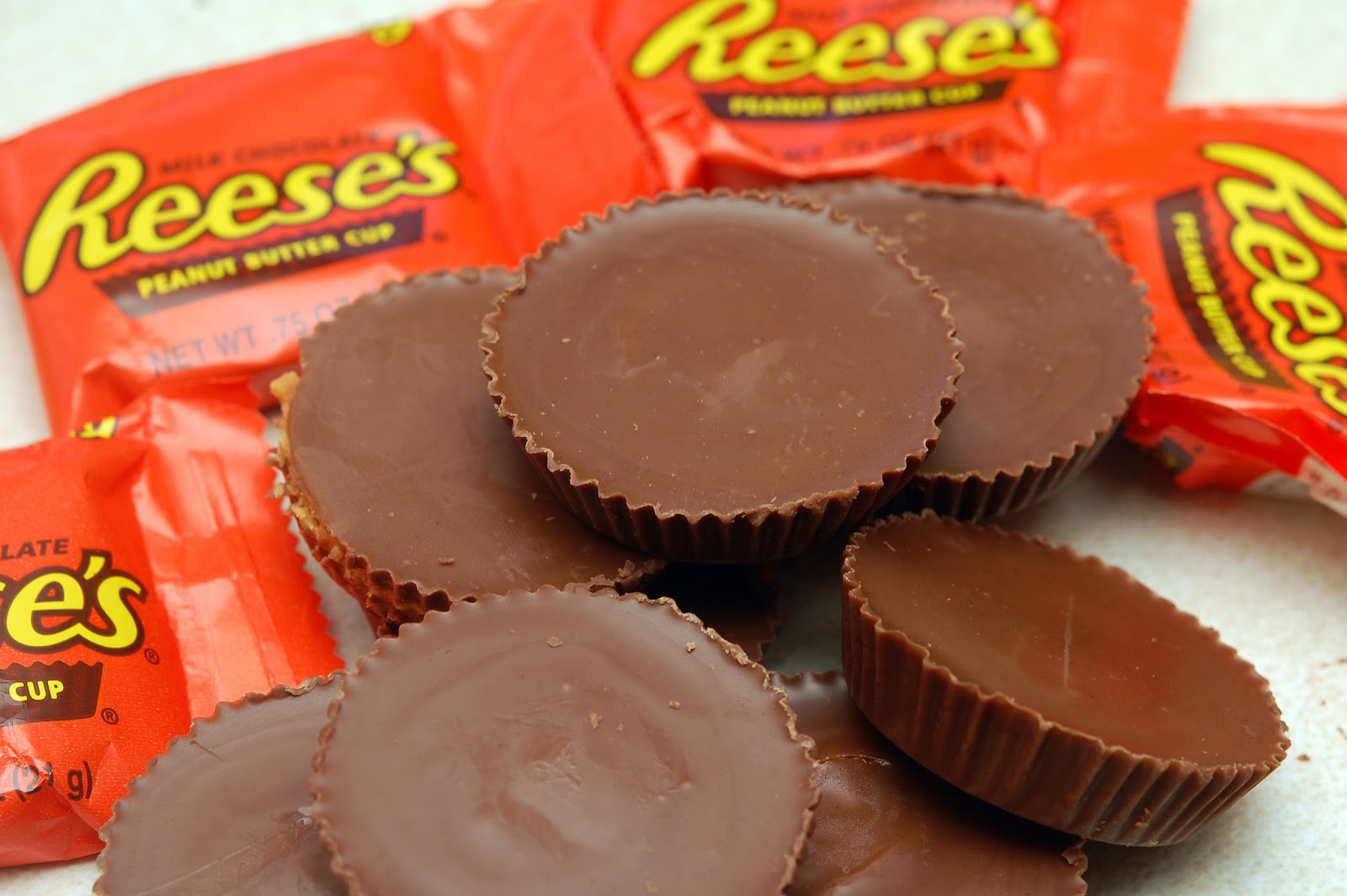 🥬 Only a True Vegan Can Tell If These Snacks Are Actually Vegan or Not Reese's Peanut Butter Cups