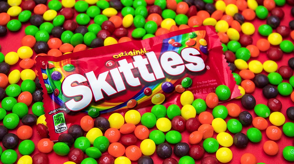 🥬 Only a True Vegan Can Tell If These Snacks Are Actually Vegan or Not Skittles
