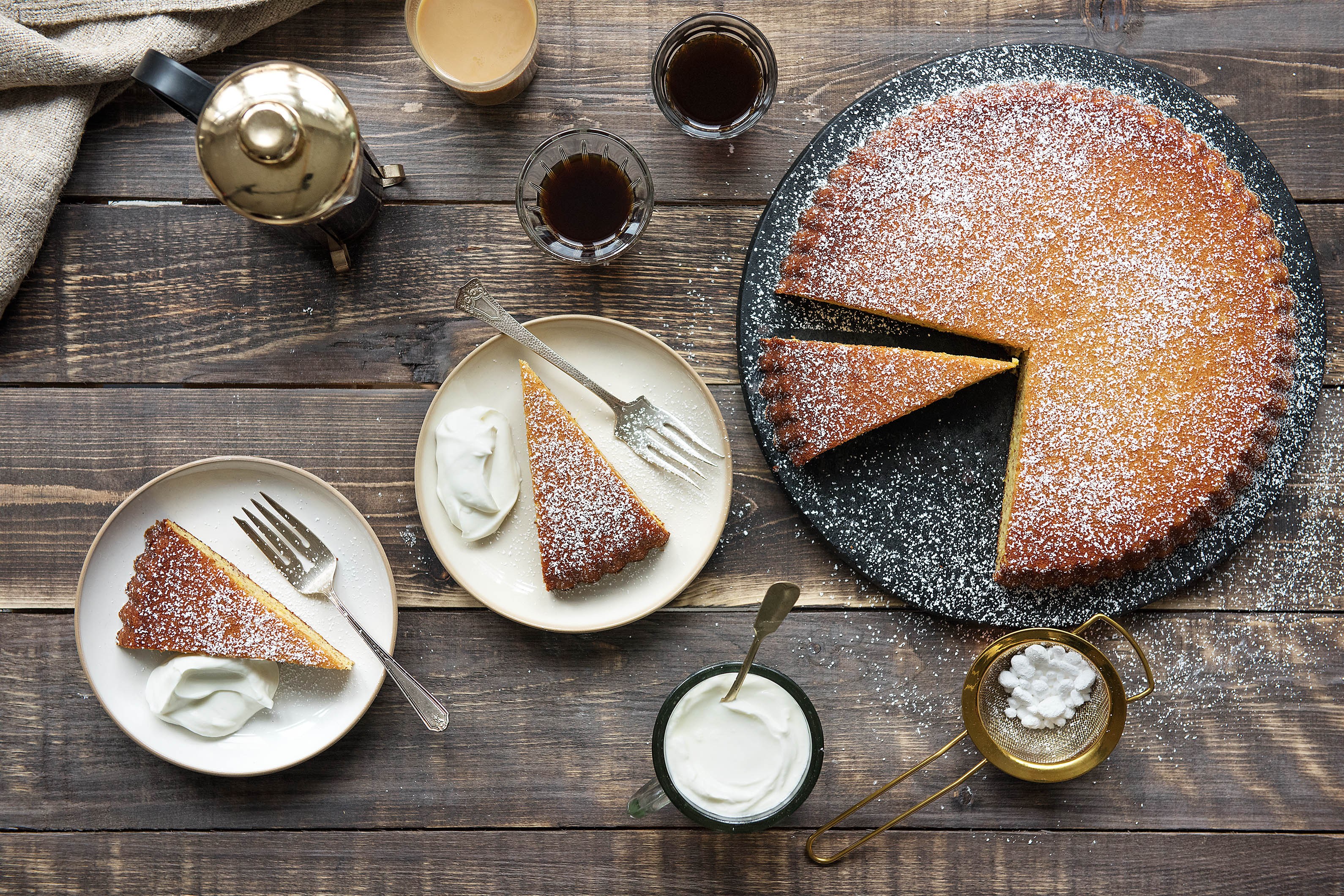 Host a Magical Dinner Party and We’ll Tell You What Makes You Unique Desserts