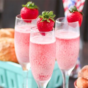 Host a Magical Dinner Party and We’ll Tell You What Makes You Unique Strawberry Cream Mimosa