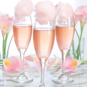 Host a Magical Dinner Party and We’ll Tell You What Makes You Unique Aperol Spritz