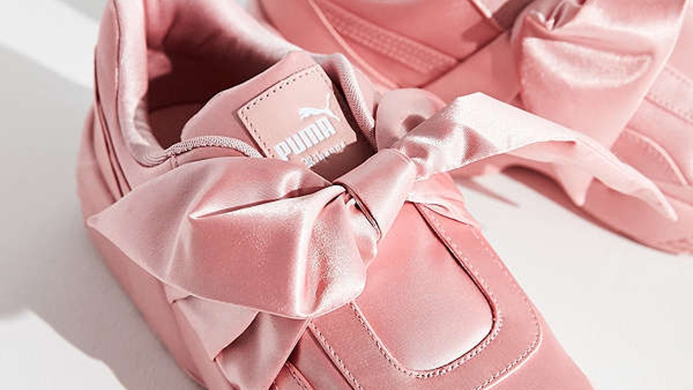 Only a Trendy Person Will Like at Least 10/19 of These Things Millennial Pink Shoes