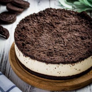 Dessert Quiz 🍰: Pick Cakes & Reveal Your Guiltiest Pleasure Oreo