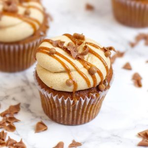 🍔 Feast on Nothing but Junk Food and We’ll Reveal Your True Personality Type Salted caramel cupcake