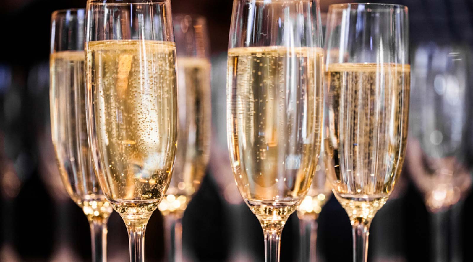 Grab Some Food at This All-Day Buffet to Find Out What People Secretly Dislike About You Champagne