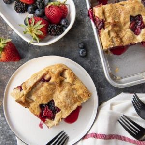 Introvert/Extrovert Quiz: Your Appetizer Vs. Dessert Choices Mixed berry slab pie