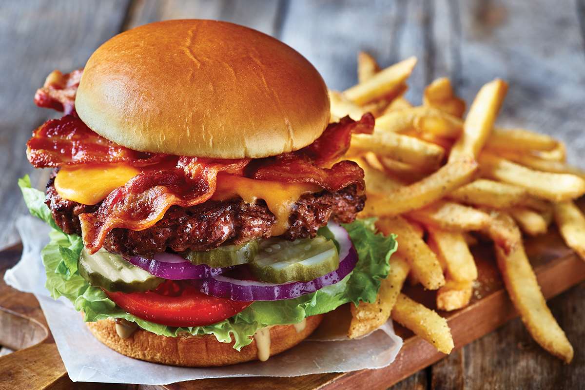🥓 How You Feel About These Food Duos Will Reveal Your Actual and Mental Ages Burger 4