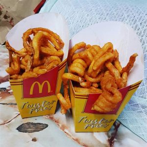 🍔 Order McDonald’s to Find Out Which Disney Villain You Really Are Curly fries