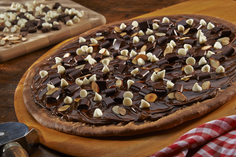 🍕 Make a Dessert Pizza and We’ll Accurately Reveal Your Astrological Sign chocolate dessert pizza