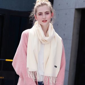 Plan a Perfect Snow Day ❄️ And We’ll Reveal Which City You Truly Belong in The coolest looking winter clothes I can find