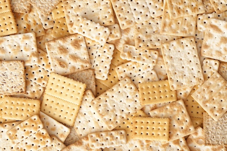 🍿 If You Think We Can’t Guess Your Zodiac Sign Based on How You Rate These Snack Foods, Think Again Crackers