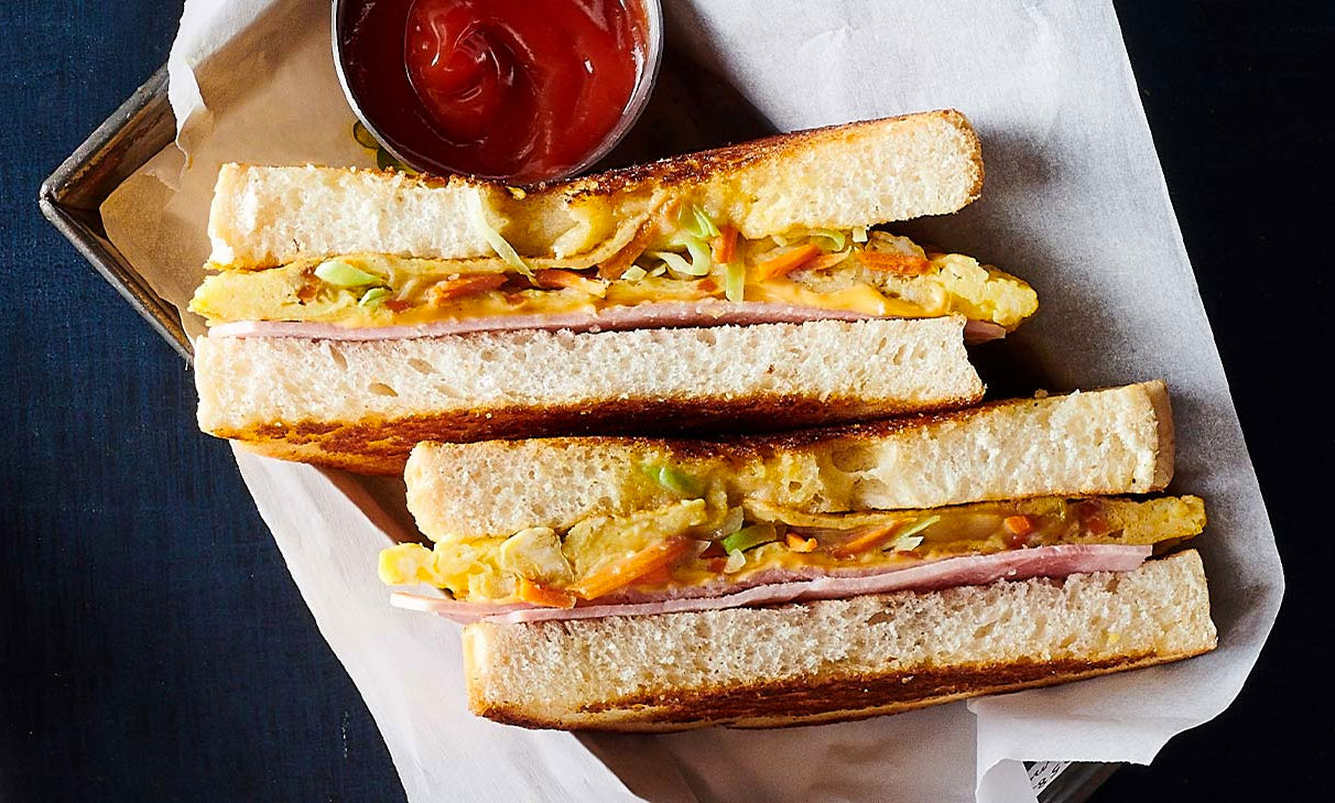 If You Eat 17/33 of These Foods With Mustard, You Are GROSS Breakfast Sandwich