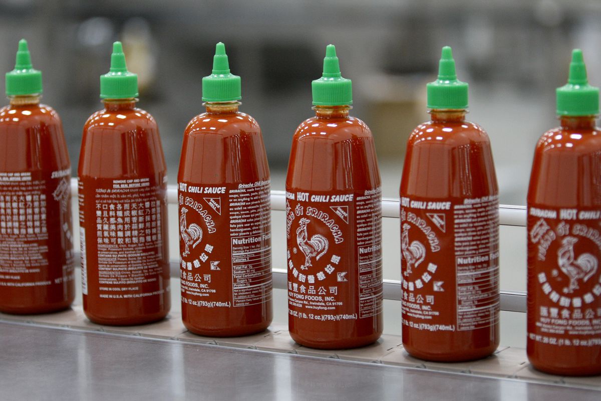 If You’ve Tried at Least 18/35 of These Condiments and Sauces, You’re a Real Foodie Sriracha Hot Sauce