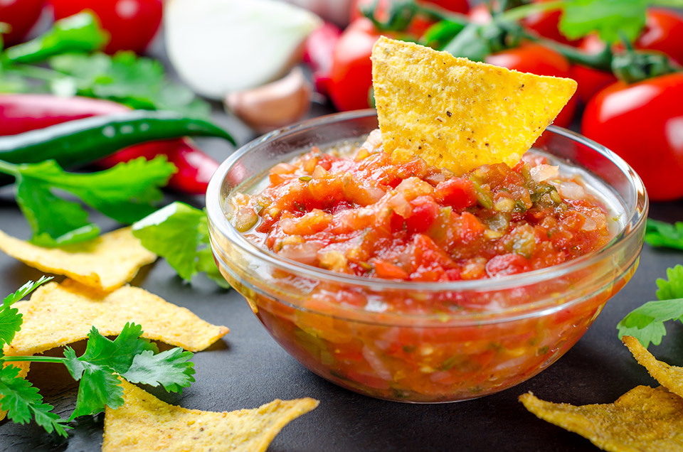 🌮 If You’ll Eat 18/25 of These Foods on a First Date, Then You’re Super Brave Salsa