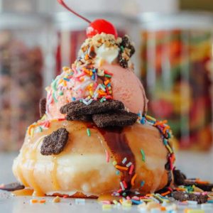 🍔 Feast on Nothing but Junk Food and We’ll Reveal Your True Personality Type Doughnut ice cream sundae