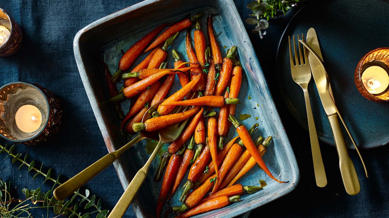 🍴 Tell Us If You Cut These Foods or Not and We’ll Tell You If You Are Weird or Normal Honey glazed roasted carrots