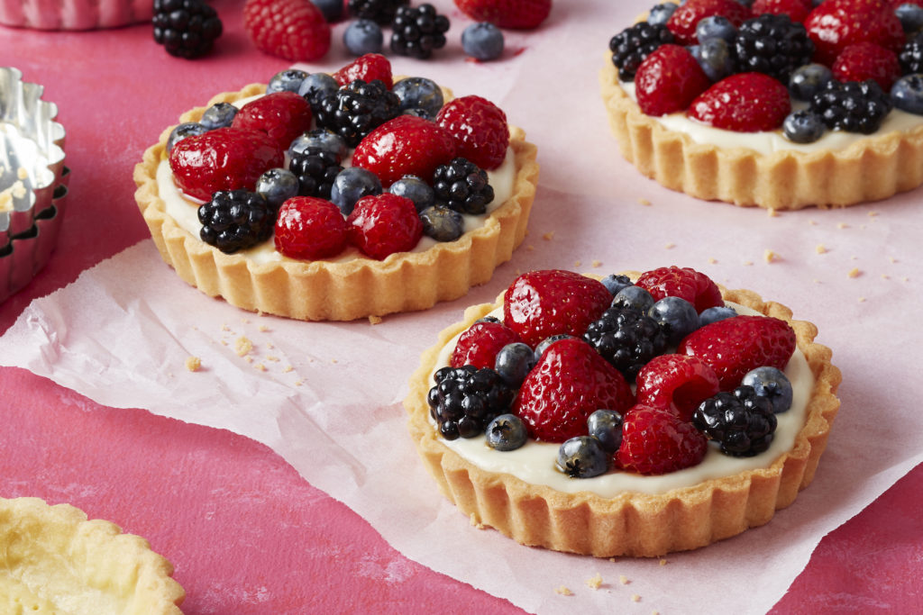 🥯 This Baked Goods Quiz Will Reveal Which Decade You Actually Belong in Berry and Mascarpone Tart