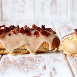 Pick A To Z Foods & I'll Guess Relationship Status Quiz Éclairs
