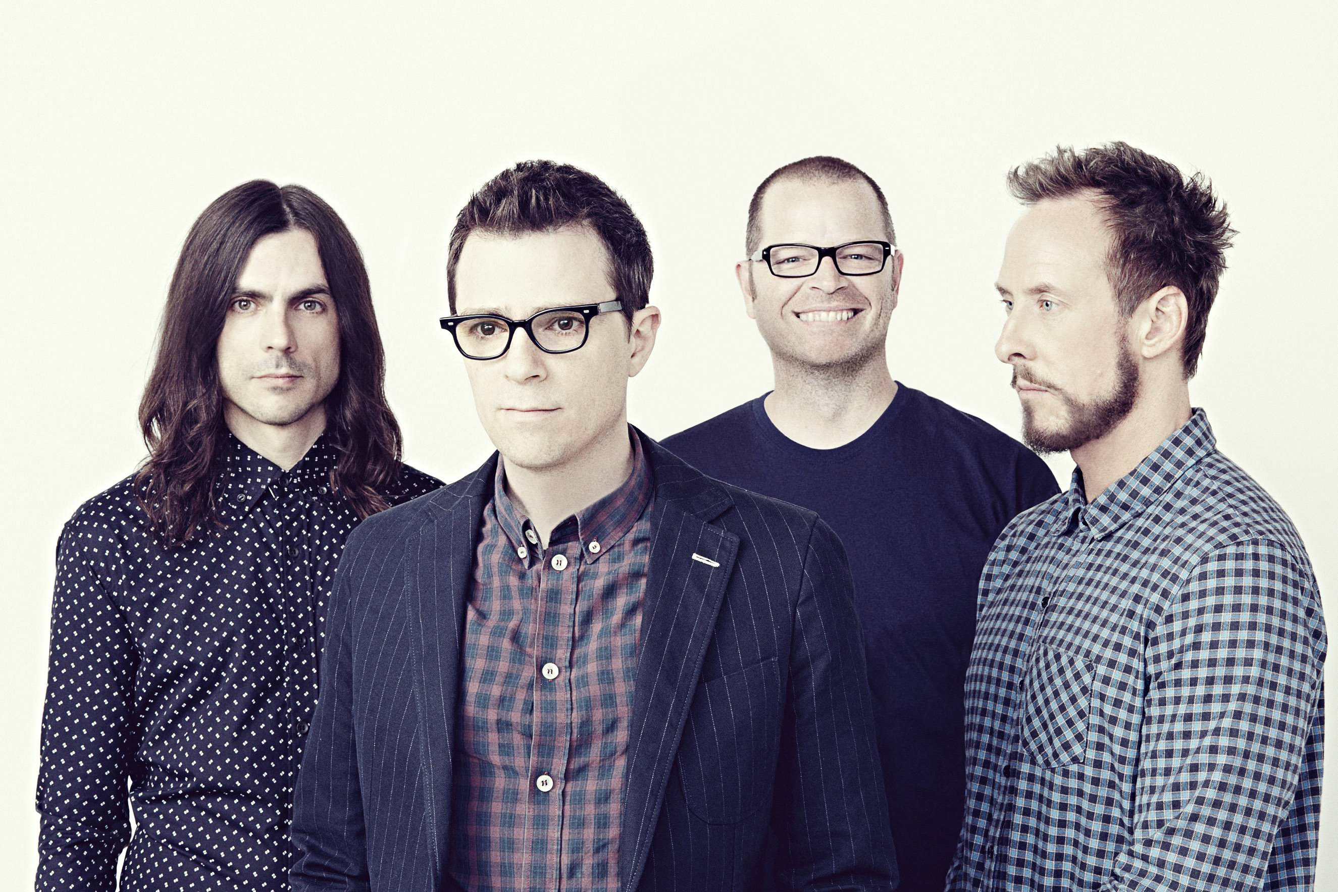 If You Weren't '90s Kid You're Going to Fail This Music Trivia Quiz Weezer