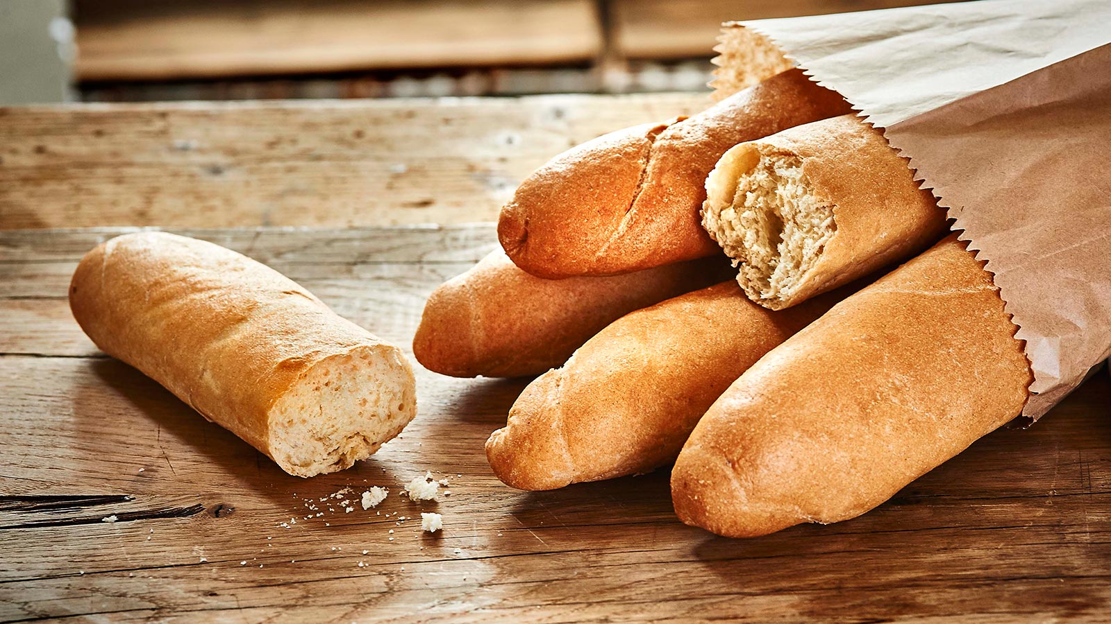 🍞 We’ll Honestly Be Impressed If You Can Spell the Names of These 15 Breads 🥖 Baguette