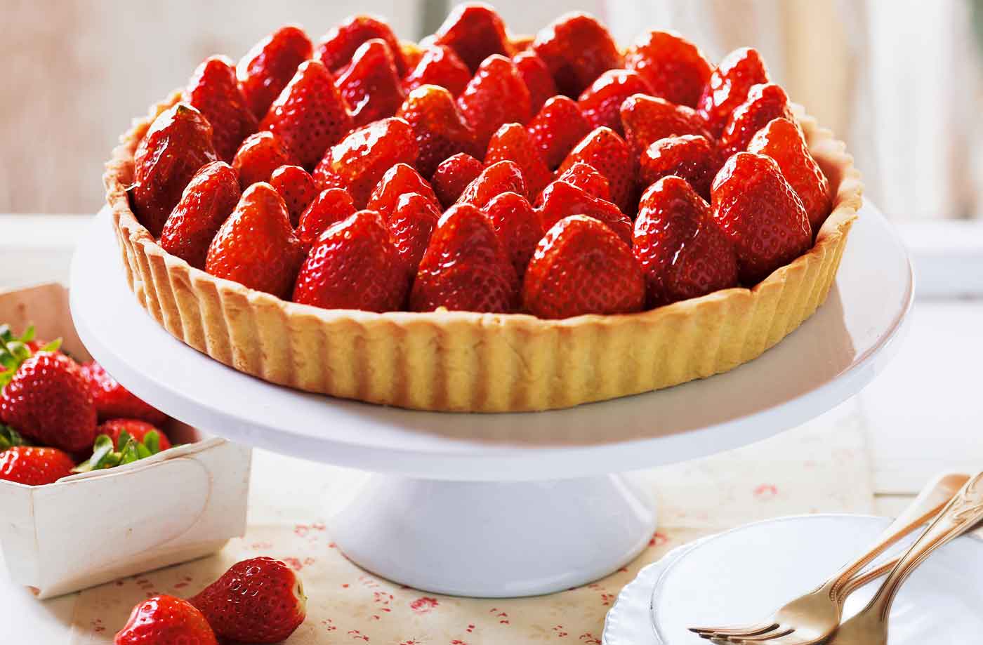 Does Your Real Age Match Your Taste Buds’ Age? Pick a Food for Each of These 16 Ingredients to Find Out Strawberry tart