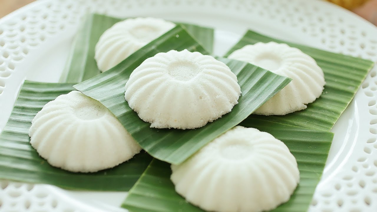 🍮 Don’t Call Yourself a Dessert Expert If You Haven’t Tried 17/33 of These Foods from Around the World Kueh Tutu