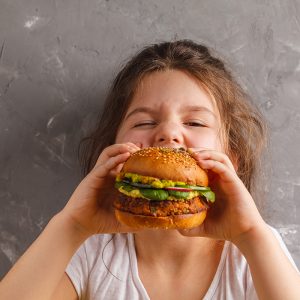 🌇 It’s Freaky, But We’ll Tell You What City You Should Move to Based on the Meals You Eat Vegetarian burger and fries