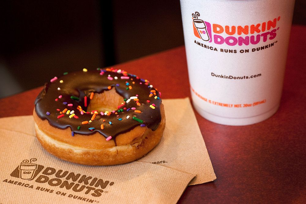 🍟 Rate These Fast Food Chains on a Scale of 1 to 5 and We’ll Guess How Old You Are Dunkin' Donuts