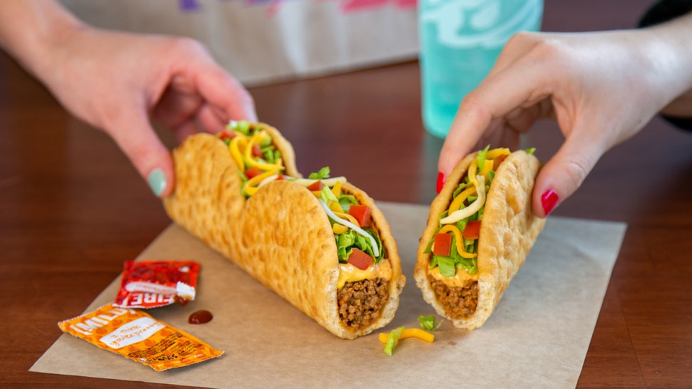 🍴 If You Eat 8/25 of These Foods With a Fork, You’re Forking Ridiculous Taco Bell