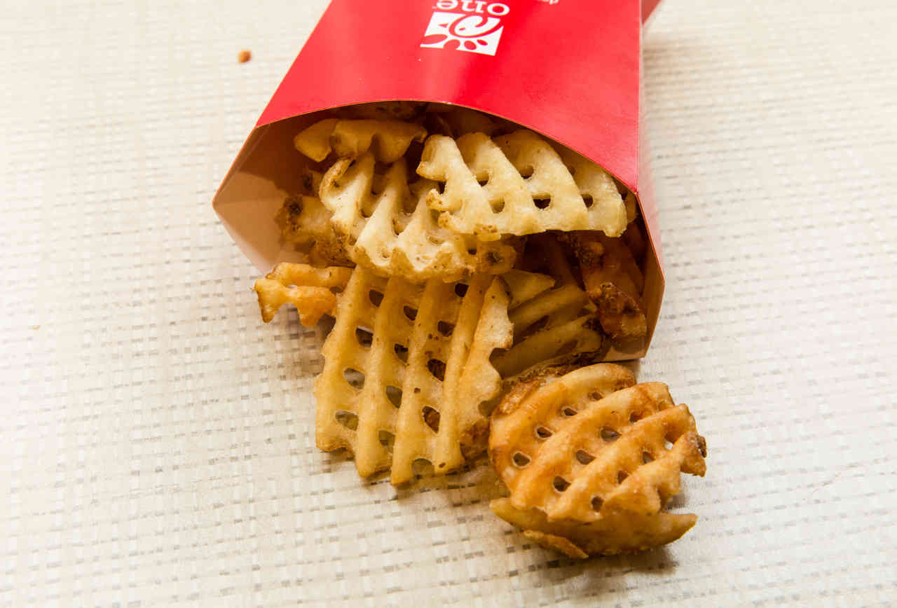 🍟 Rate These French Fries on a Scale of 1 to 5 and We’ll Know Exactly How Old You Are Chick fil A Waffle Fries