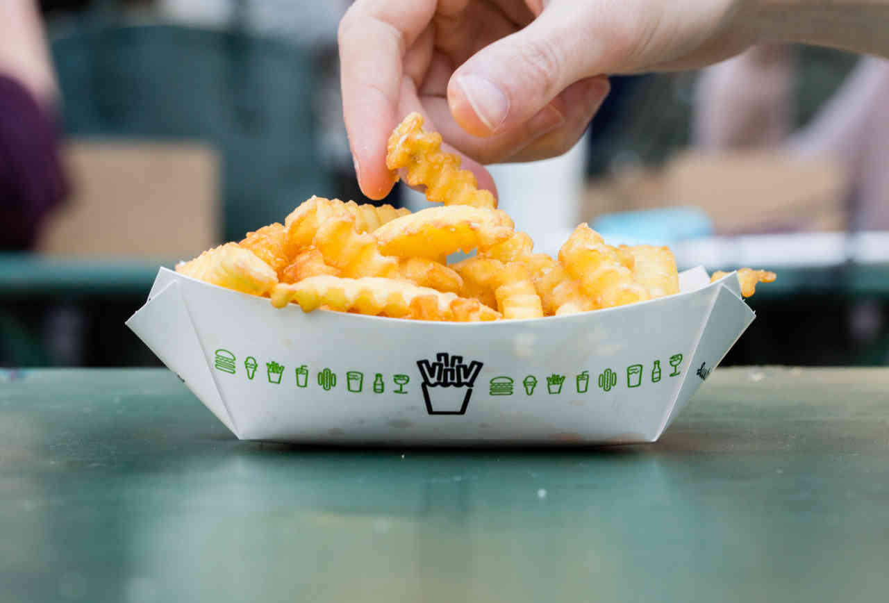🍟 Rate These French Fries on a Scale of 1 to 5 and We’ll Know Exactly How Old You Are Shake Shack French Fries