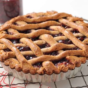 Which Quirky Dessert Are You? Quiz Linzer torte (Austrian shortbread with fruit preserves)