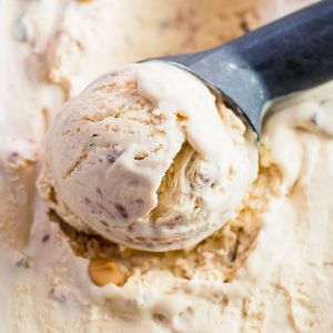 Ice Cream Feast Quiz 🍦: What Weather Are You? 🌩️ Butterscotch ice cream
