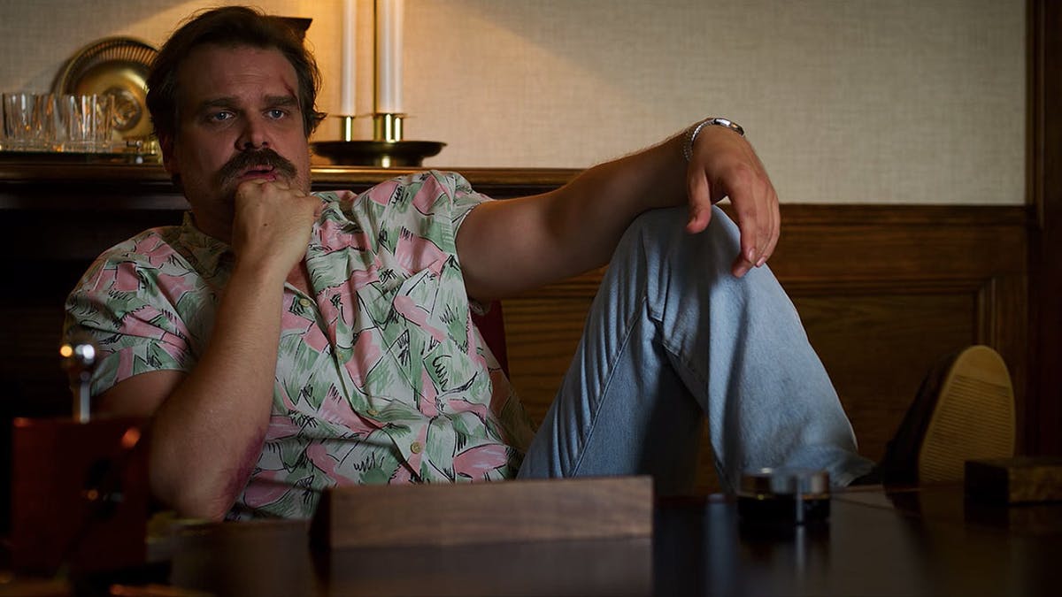 Which “Stranger Things 3” Character Are You? Hopper In Stranger Things Season 3