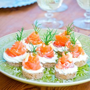 Host a Celeb Dinner Party and We’ll Guess Your Zodiac Sign Smoked salmon with lemon