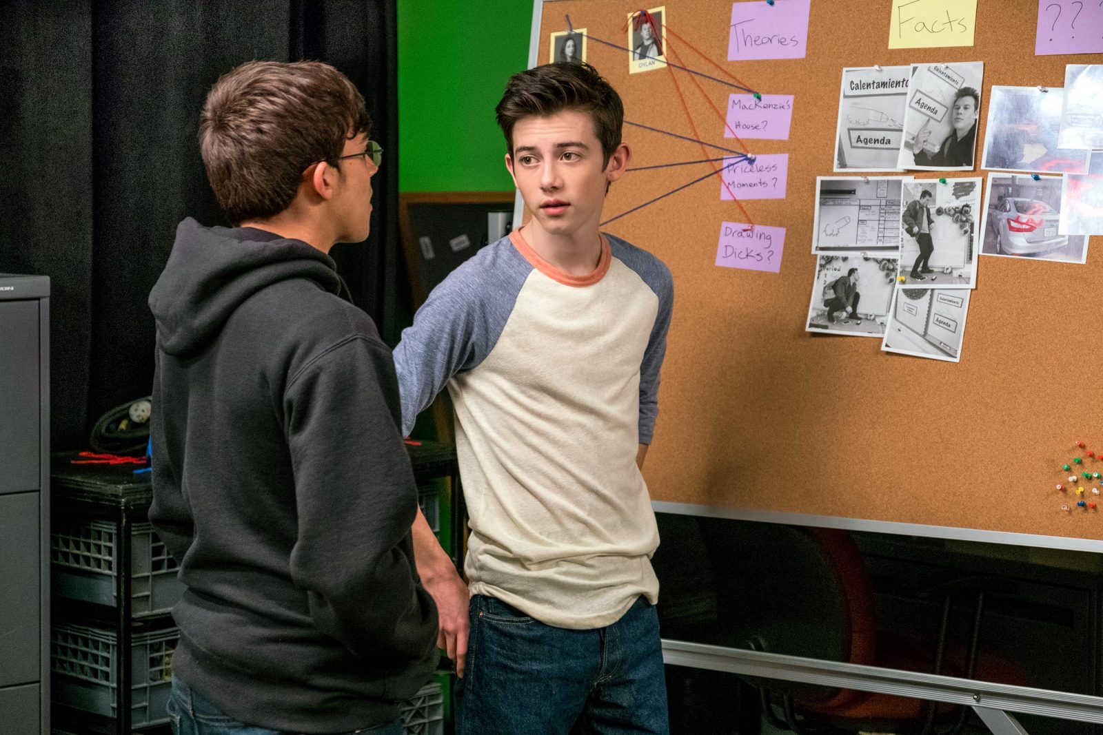 Only Epic TV Binge-Watchers Can Pass This Netflix Quiz — Can You? American Vandal