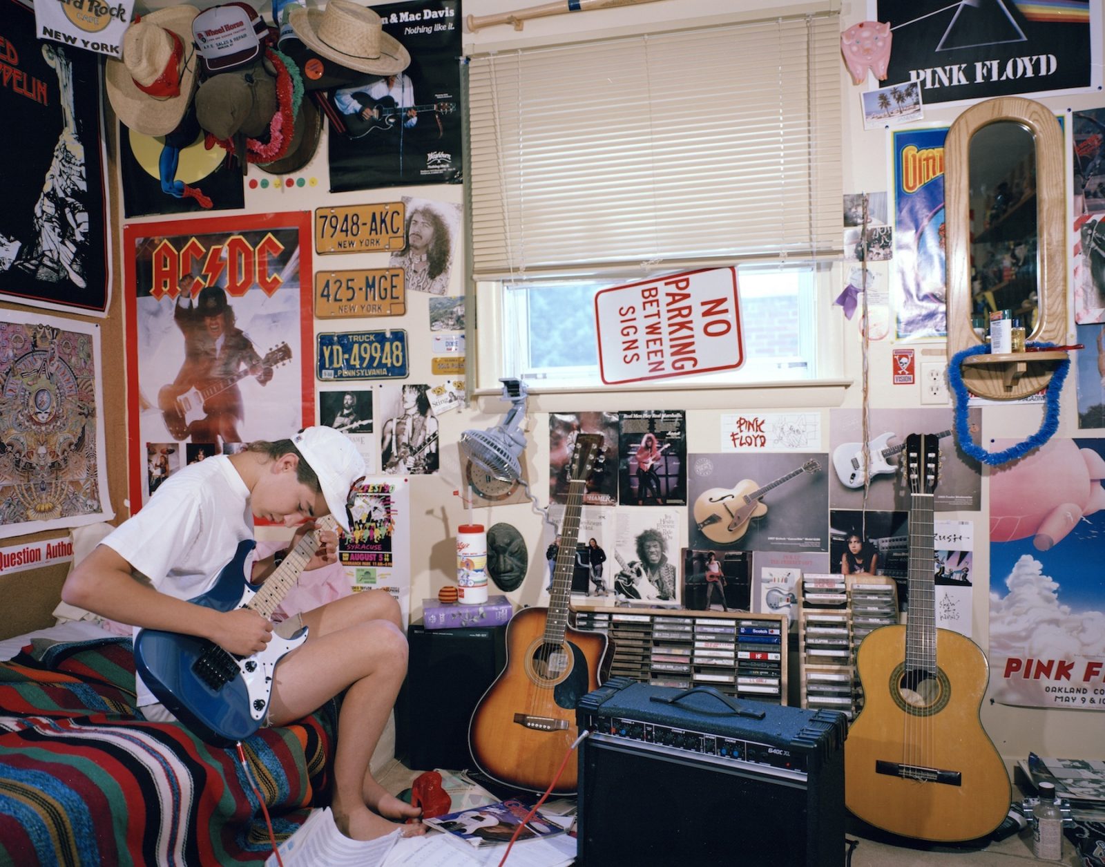 Live a Day in the ’90s to Find Out Where You’ll Be in 20 Years Bedroom posters