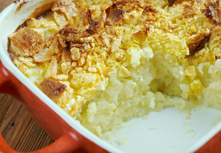 🍔 If You’ve Eaten 15/20 of These Foods, You’re Definitely American 11 Funeral Potatoes