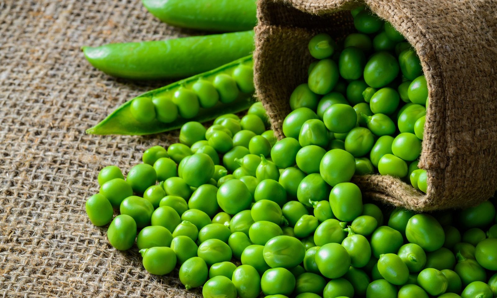 🍆 If You’ll Eat at Least 18/25 of These Vegetables, Then You’re Not a Picky Eater Peas