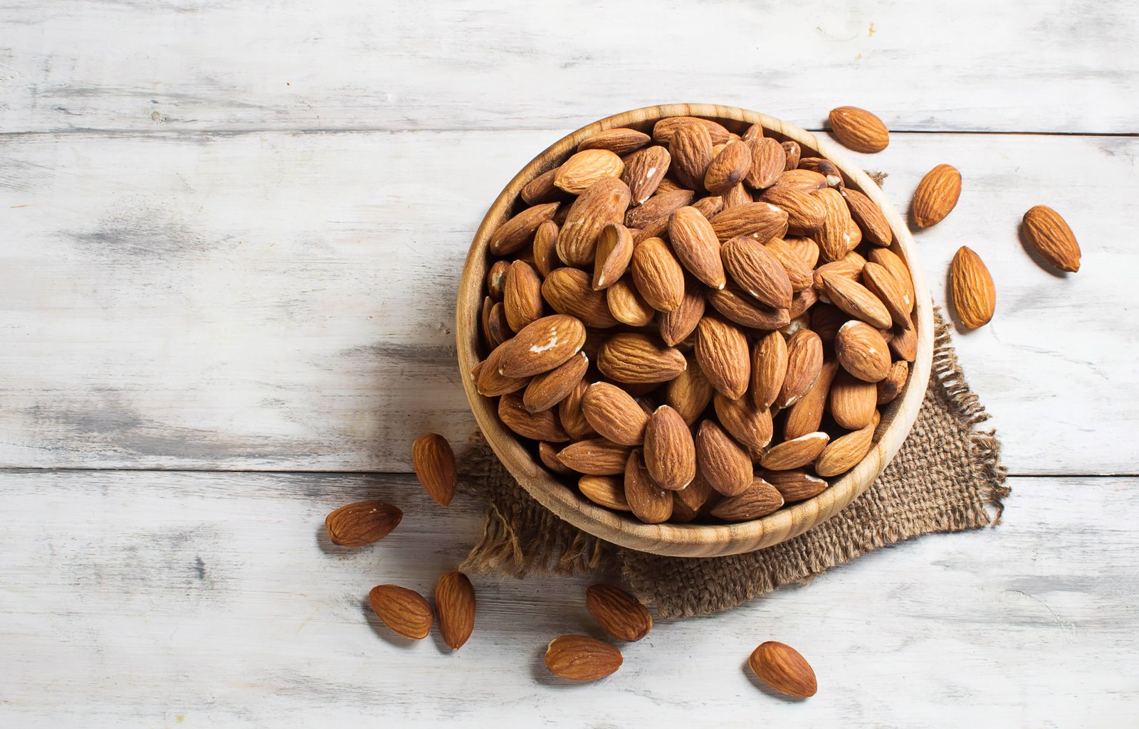 🥜 If You've Eaten 12/18 of These, You're Nuts About Nuts Quiz Almonds