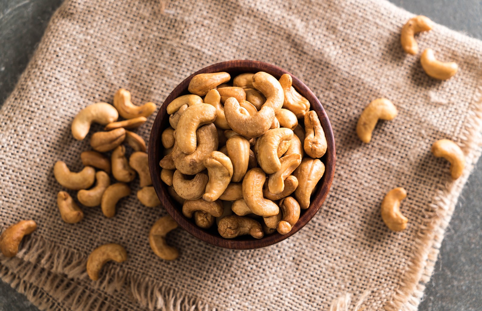 🥜 If You’ve Eaten 12/18 of These, You’re Nuts About Nuts Cashew Nuts