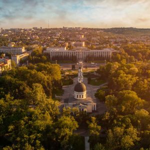 If You Can Score More Than 18 on This Famous Landmarks Quiz, You Probably Know All About the World Moldova