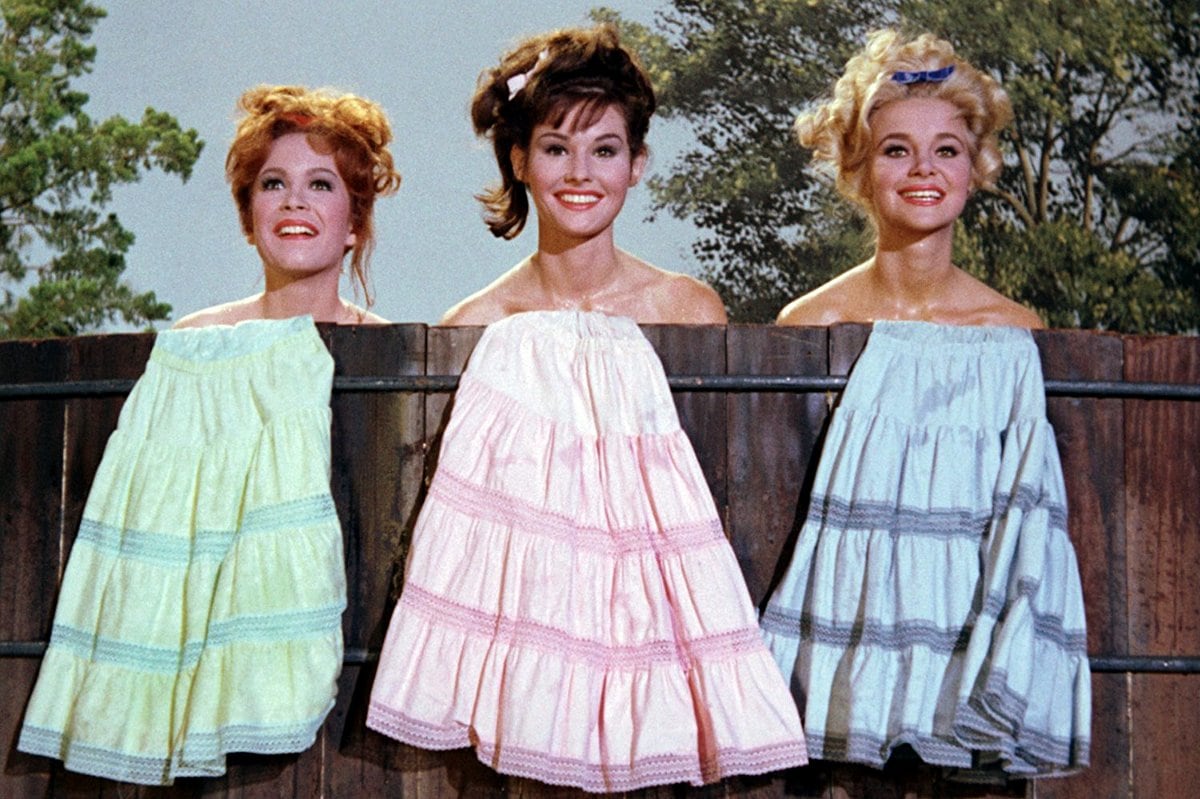 Here Are 34 Classic Sitcoms — How Many Have You Actually Seen? Petticoat Junction