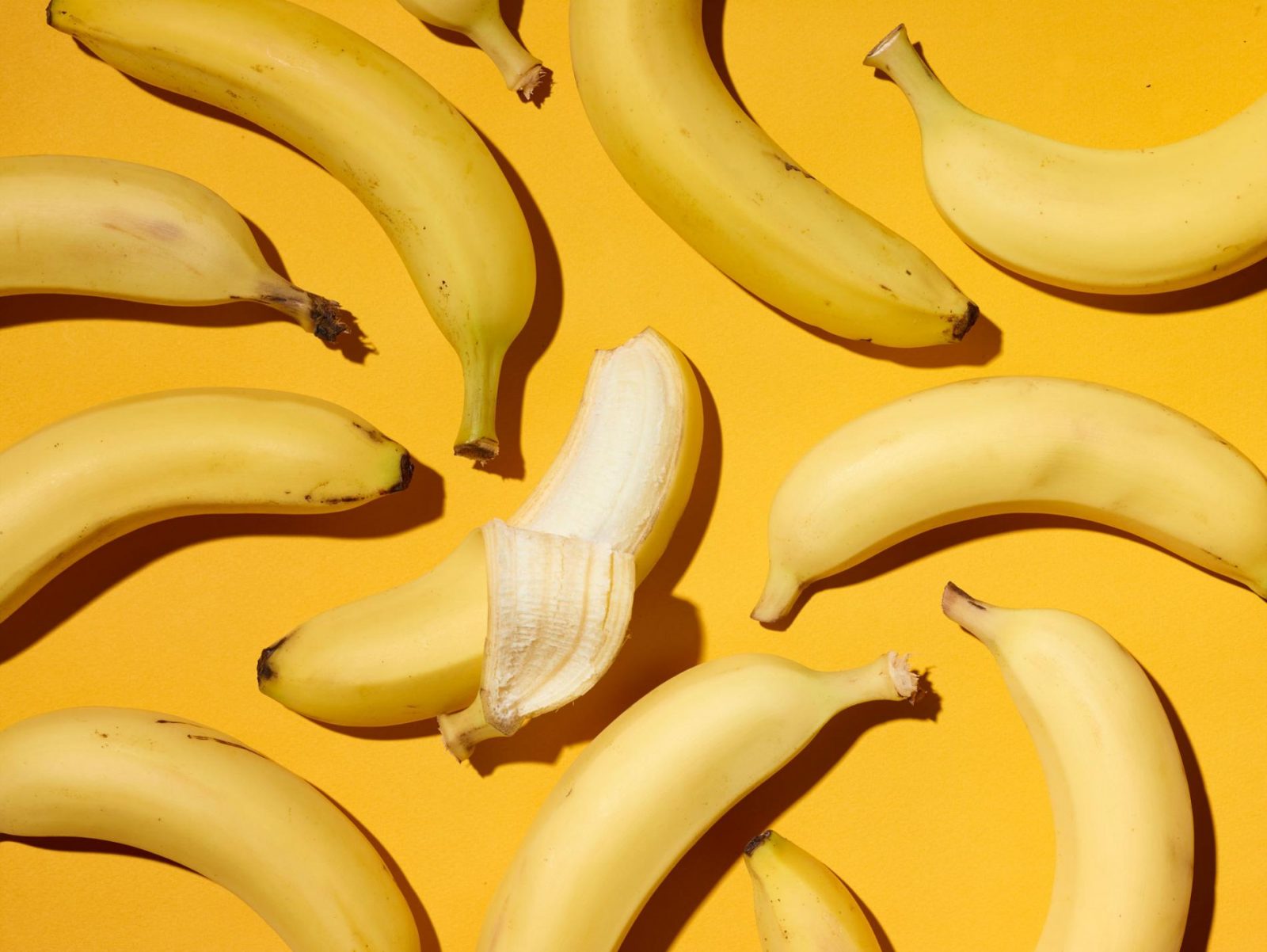 🍎 Rate Some Fruits and We’ll Guess Your Age With 100% Accuracy Banana