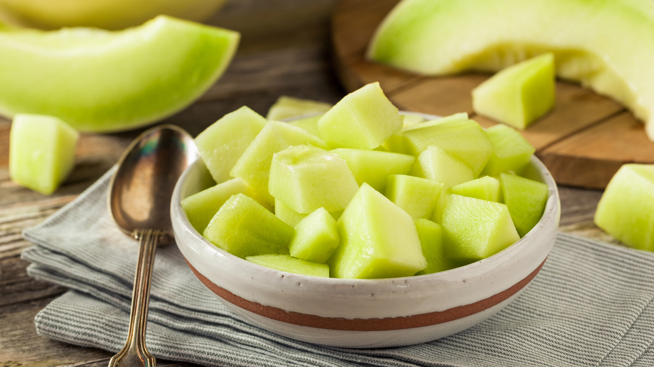 🍎 Rate Some Fruits and We’ll Guess Your Age With 100% Accuracy Honeydew melon