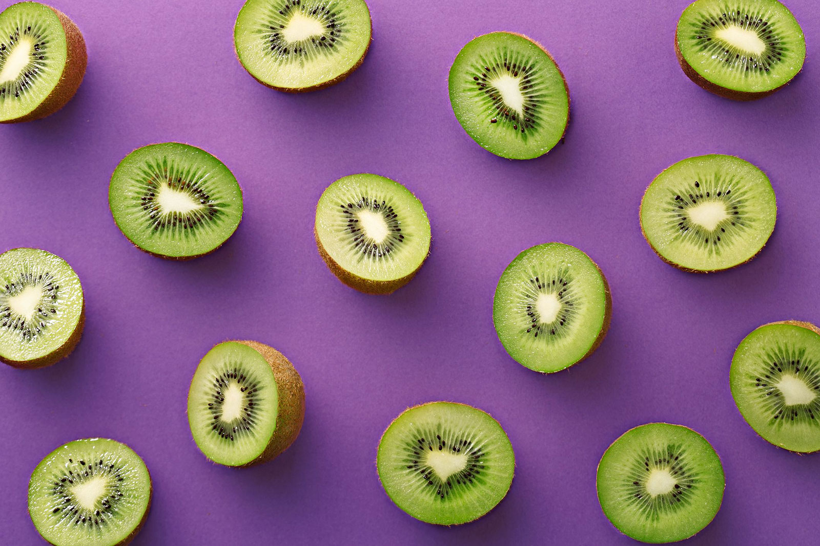 🍎 Rate Some Fruits and We’ll Guess Your Age With 100% Accuracy Kiwi