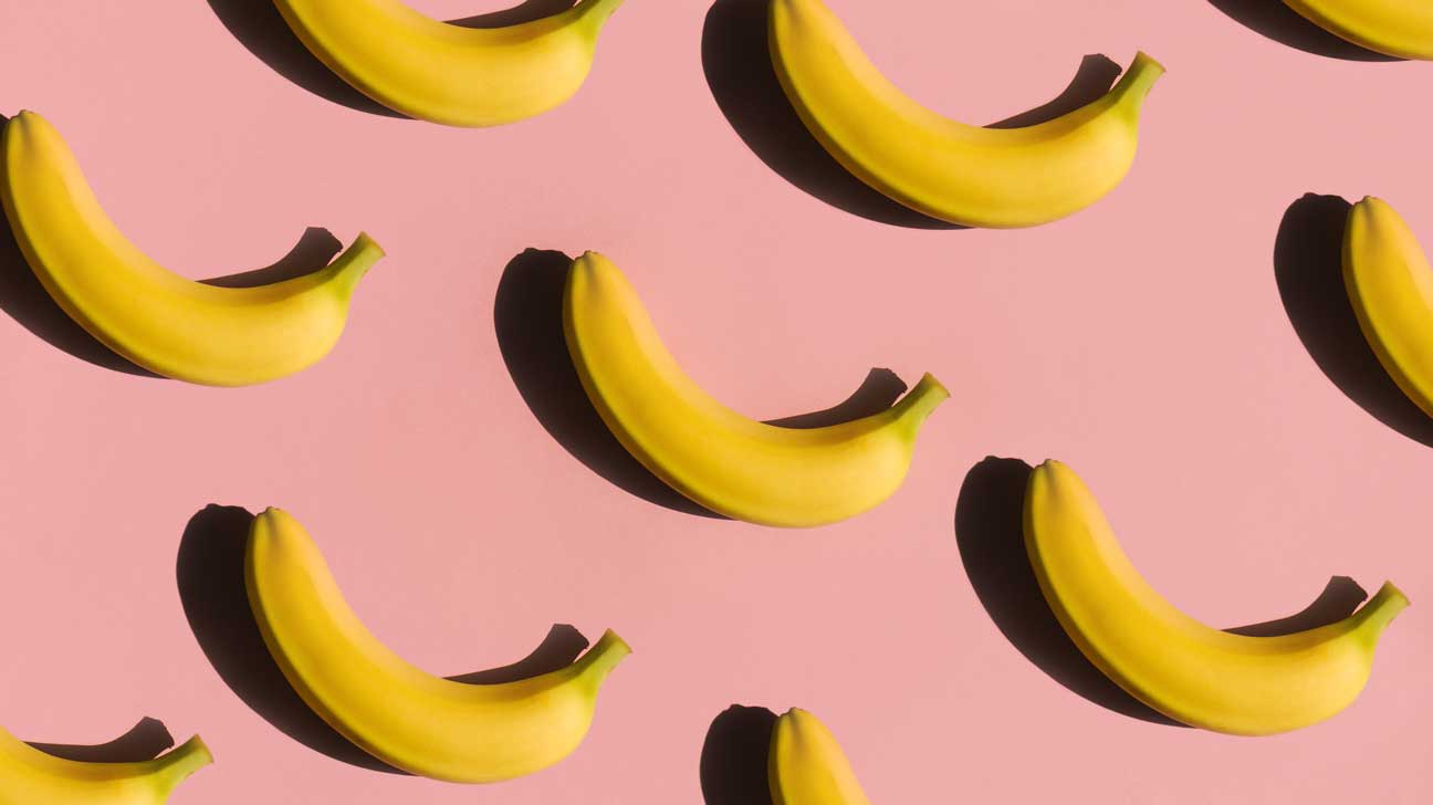 🍍 You Haven’t Really Lived Unless You’ve Tried at Least 12 of These Tropical Fruits Bananas