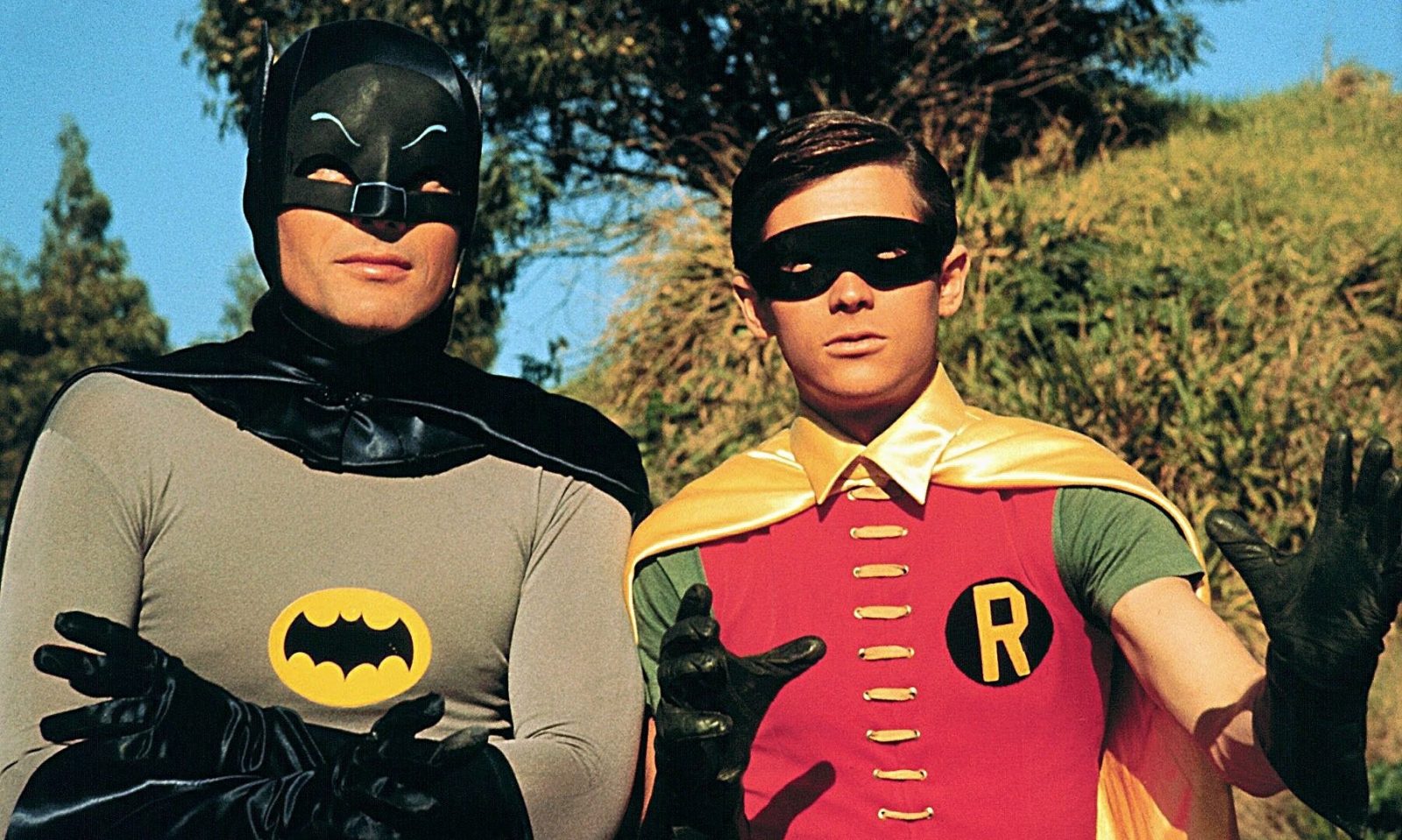 📺 If You Pass This “Jeopardy” Quiz About Classic TV, You Must Be Older Than 40 Batman and Robin